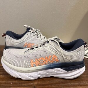 HOKA women’s Bondi 7 shoes, in good condition